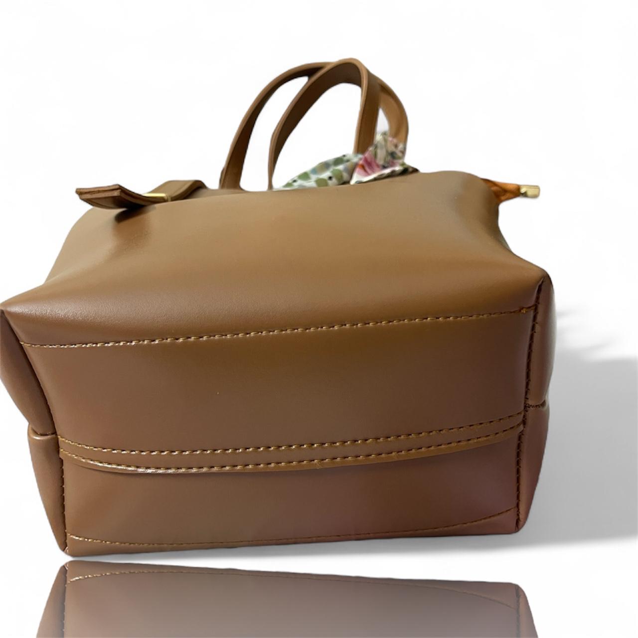 Blooming Bucket Brown