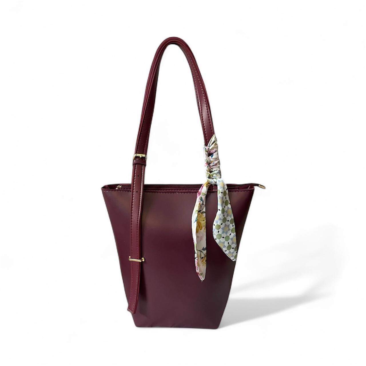 Blooming Bucket Maroon